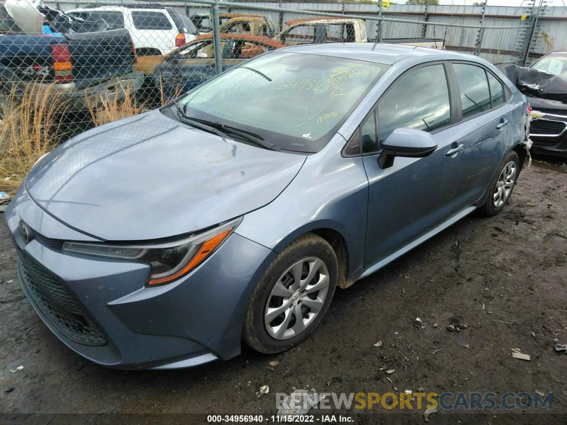 2 fotografías del automóvil dañado 5YFEPRAE3LP062115 TOYOTA COROLLA 2020