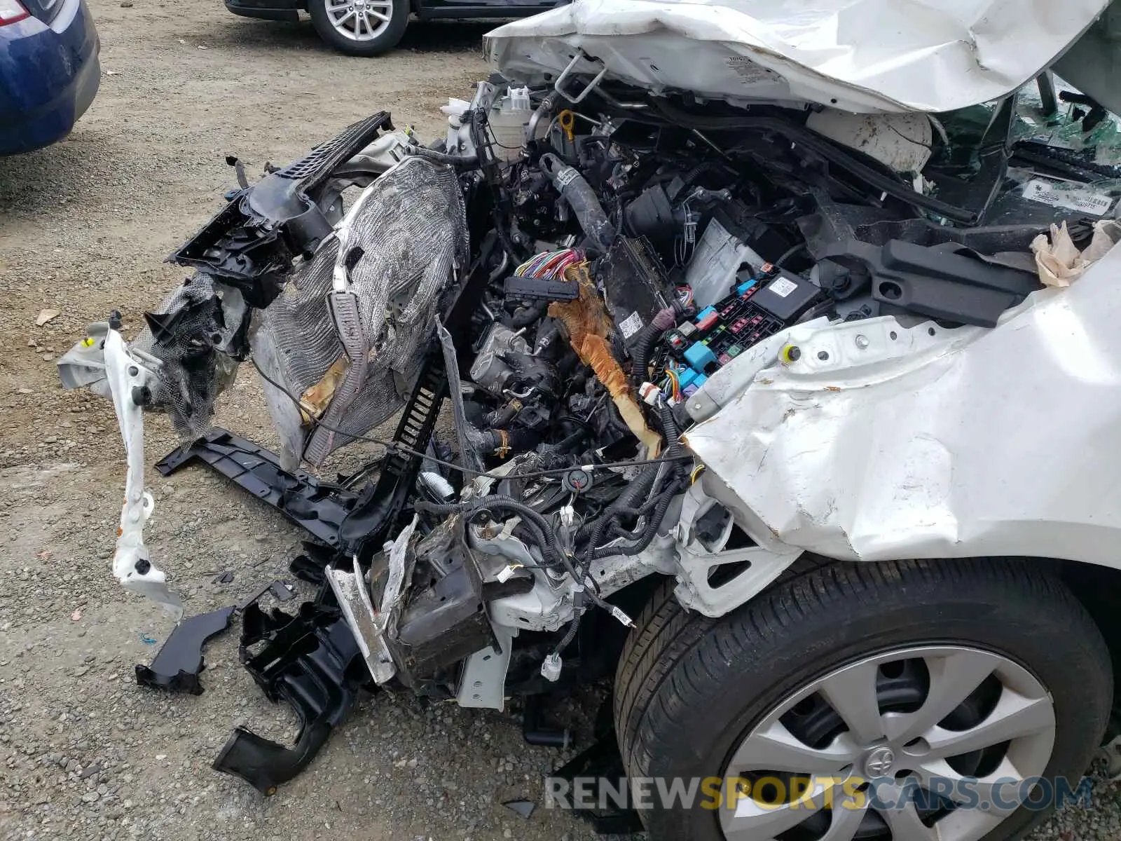9 fotografías del automóvil dañado 5YFEPRAE3LP066665 TOYOTA COROLLA 2020