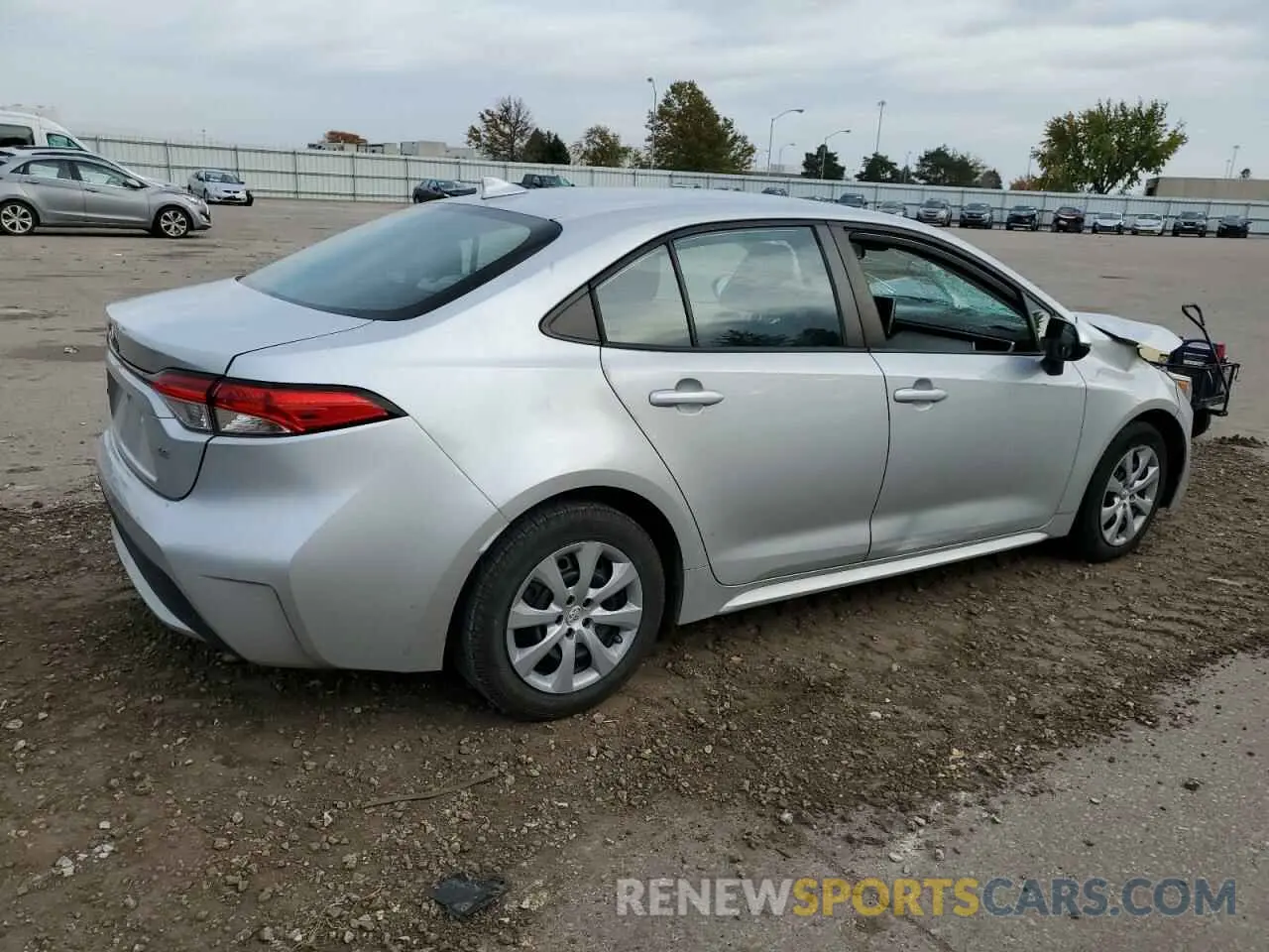 3 fotografías del automóvil dañado 5YFEPRAE3LP068416 TOYOTA COROLLA 2020