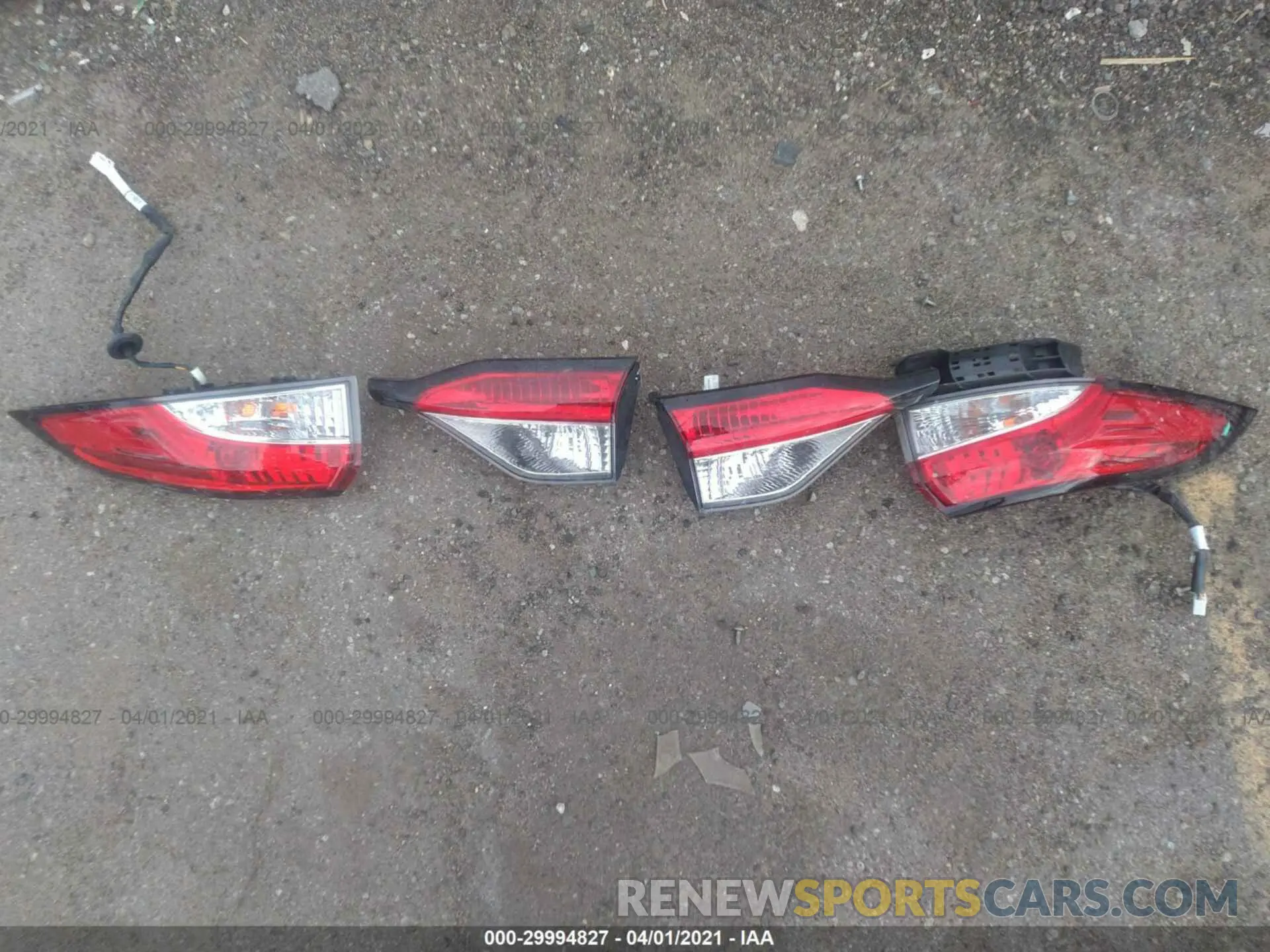 12 fotografías del automóvil dañado 5YFEPRAE3LP070084 TOYOTA COROLLA 2020