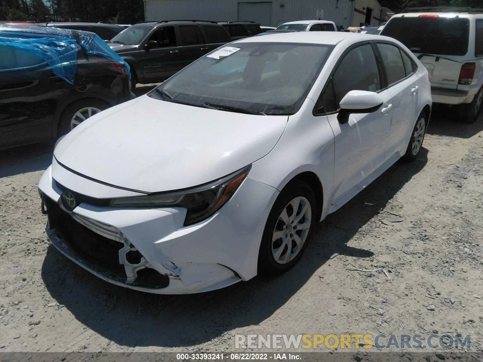 2 fotografías del automóvil dañado 5YFEPRAE3LP073891 TOYOTA COROLLA 2020