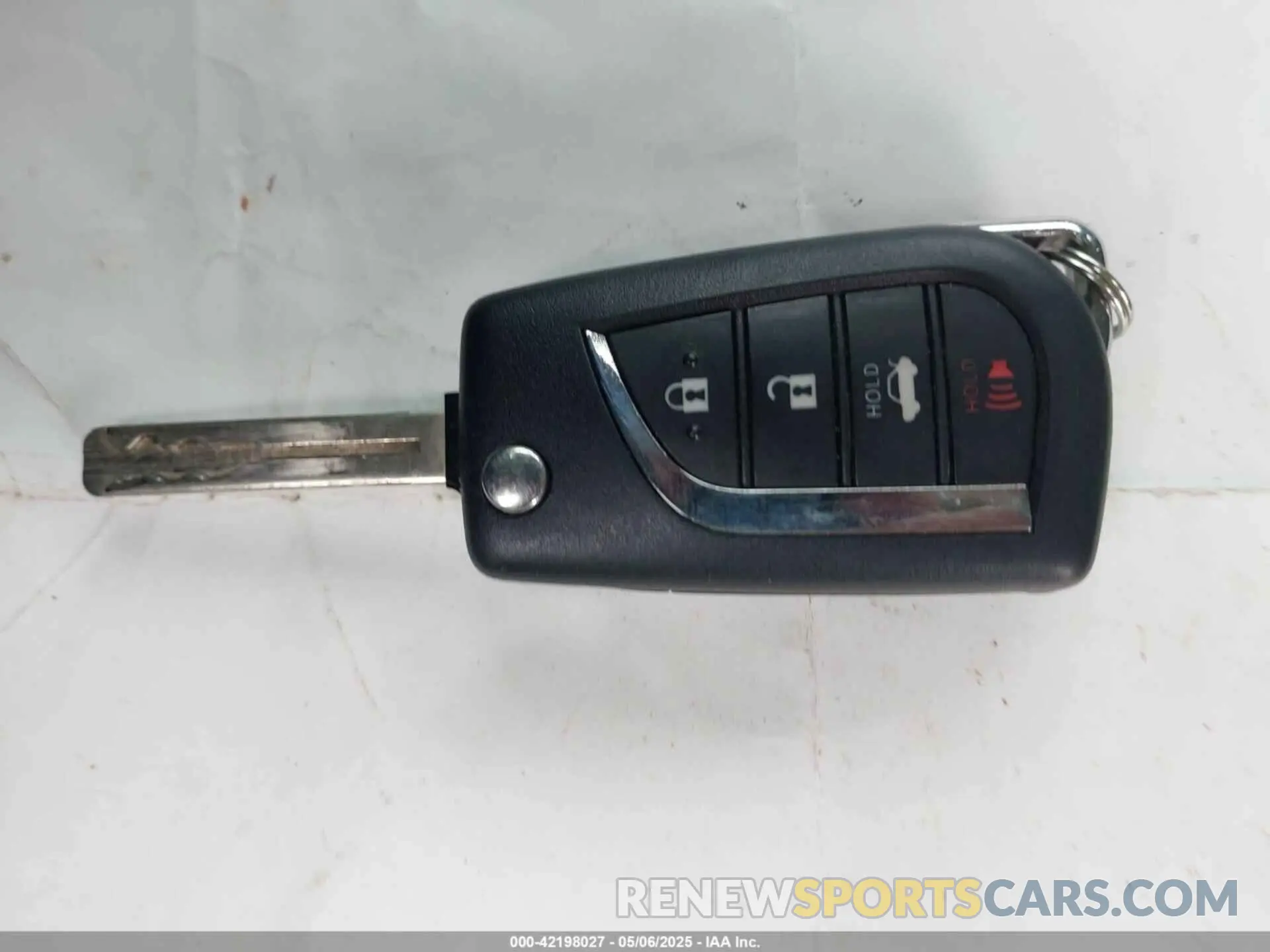 11 fotografías del automóvil dañado 5YFEPRAE3LP084227 TOYOTA COROLLA 2020