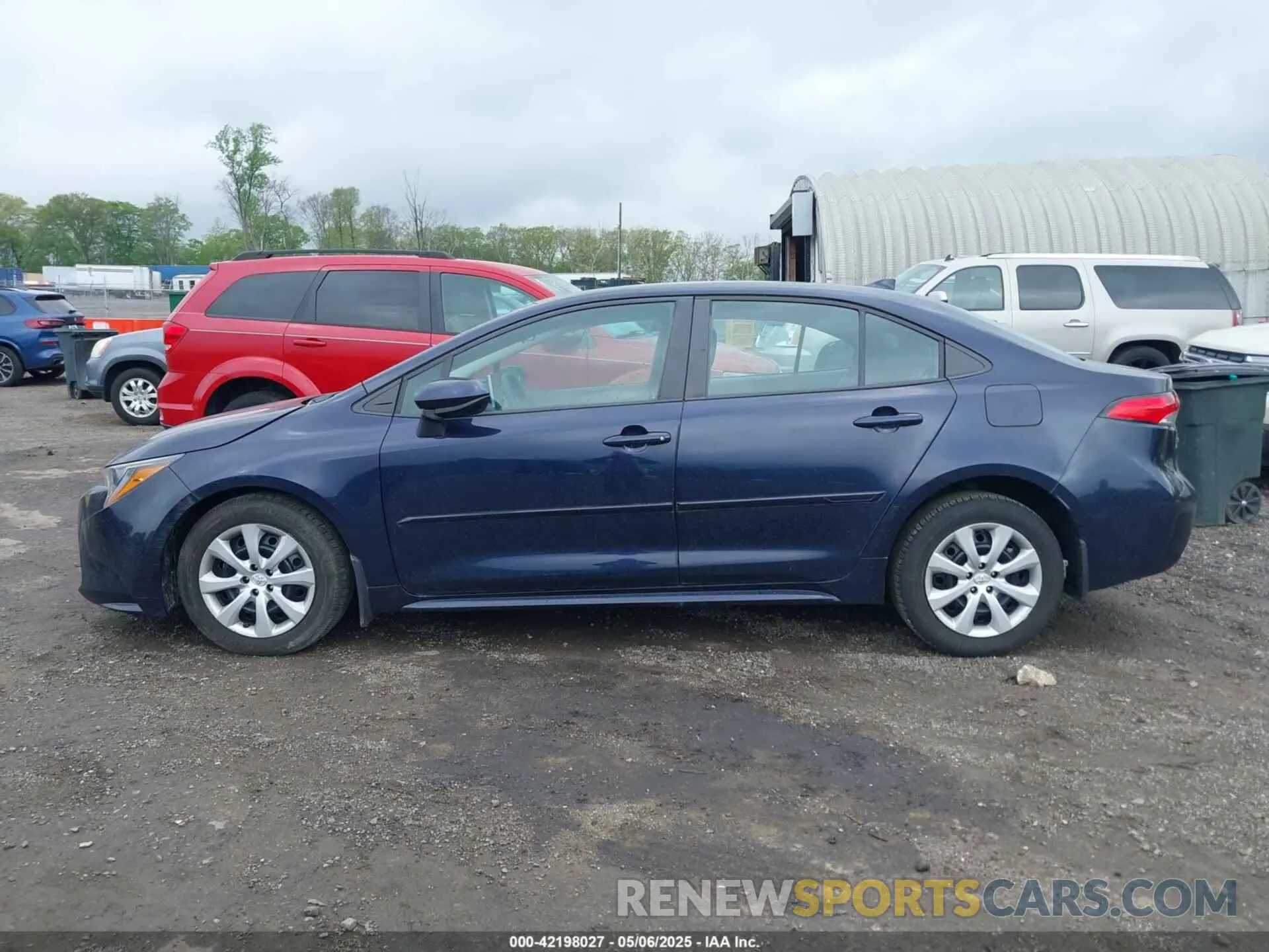 14 fotografías del automóvil dañado 5YFEPRAE3LP084227 TOYOTA COROLLA 2020