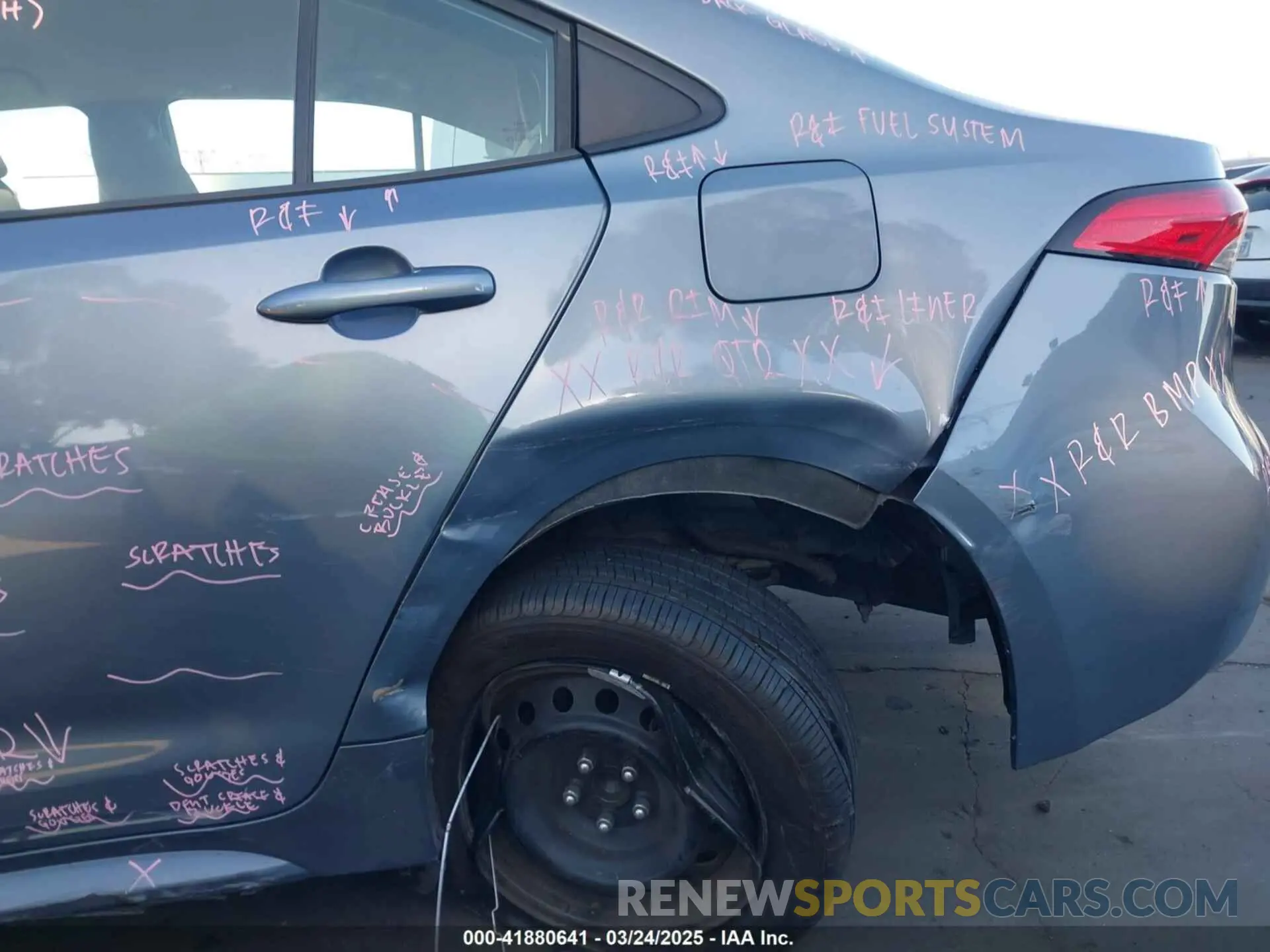 6 fotografías del automóvil dañado 5YFEPRAE3LP098127 TOYOTA COROLLA 2020