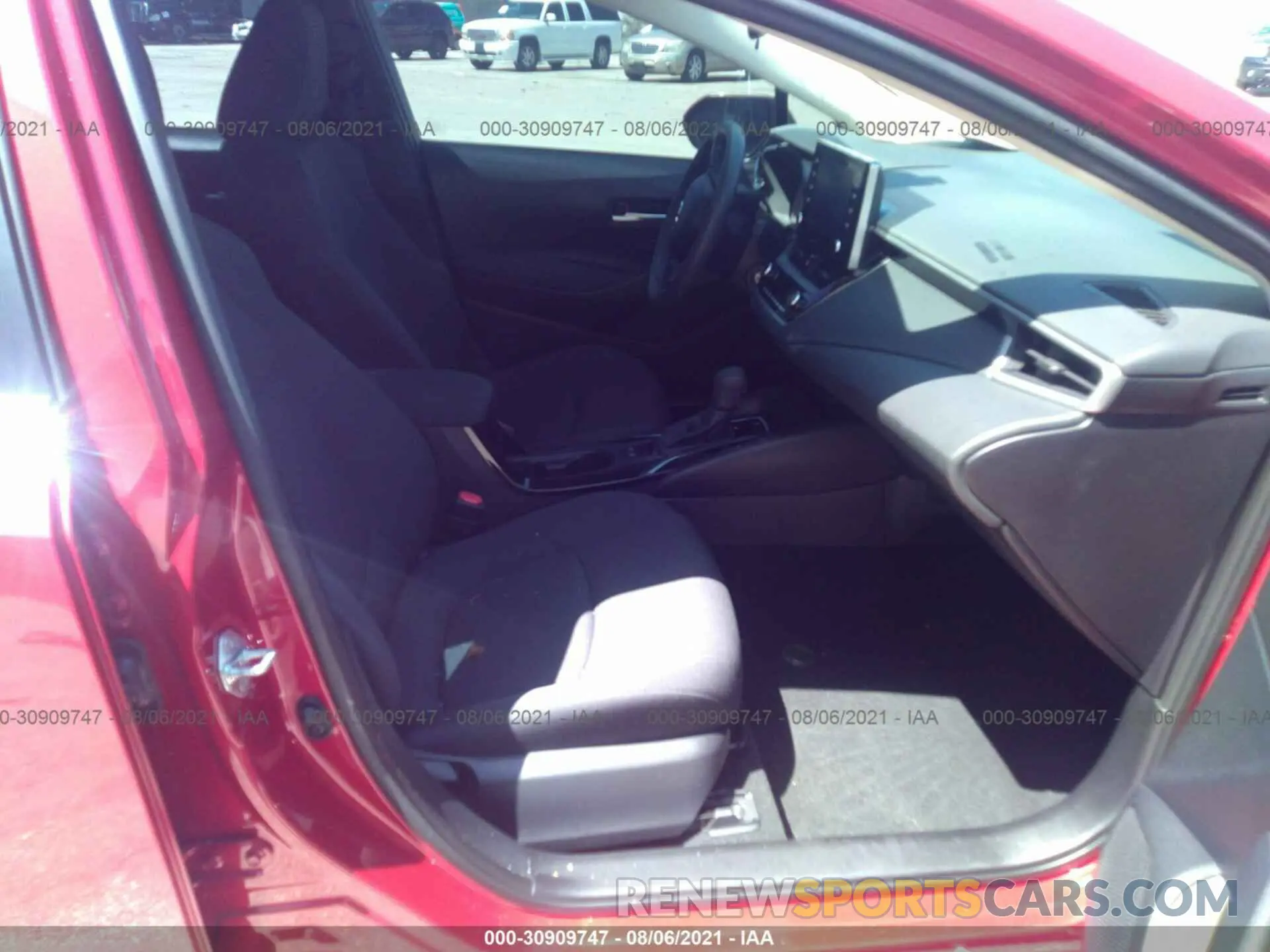 5 fotografías del automóvil dañado 5YFEPRAE3LP104623 TOYOTA COROLLA 2020