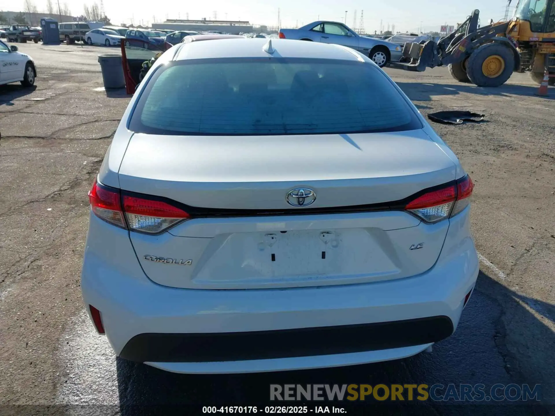 16 fotografías del automóvil dañado 5YFEPRAE3LP111488 TOYOTA COROLLA 2020