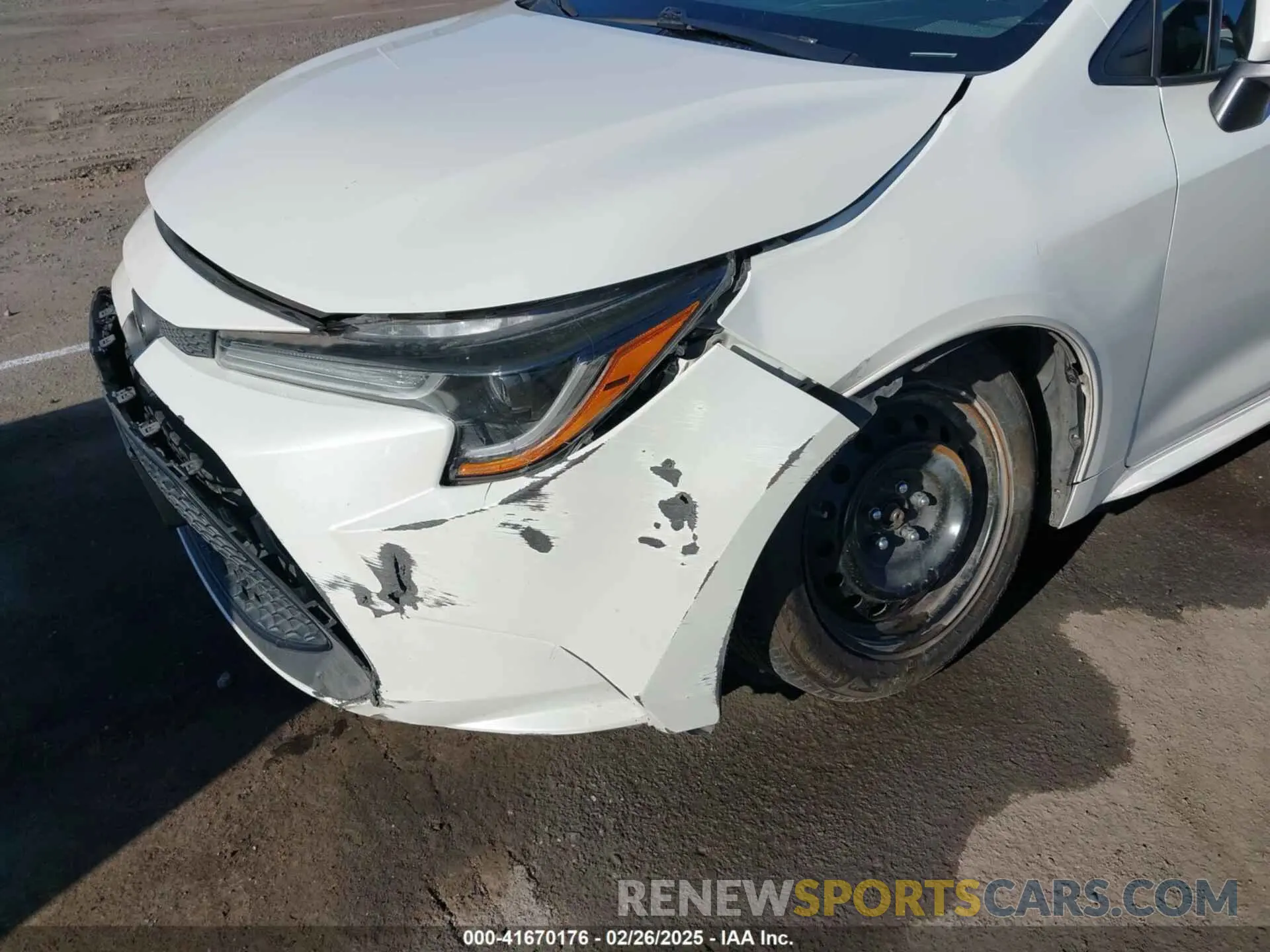 6 fotografías del automóvil dañado 5YFEPRAE3LP111488 TOYOTA COROLLA 2020