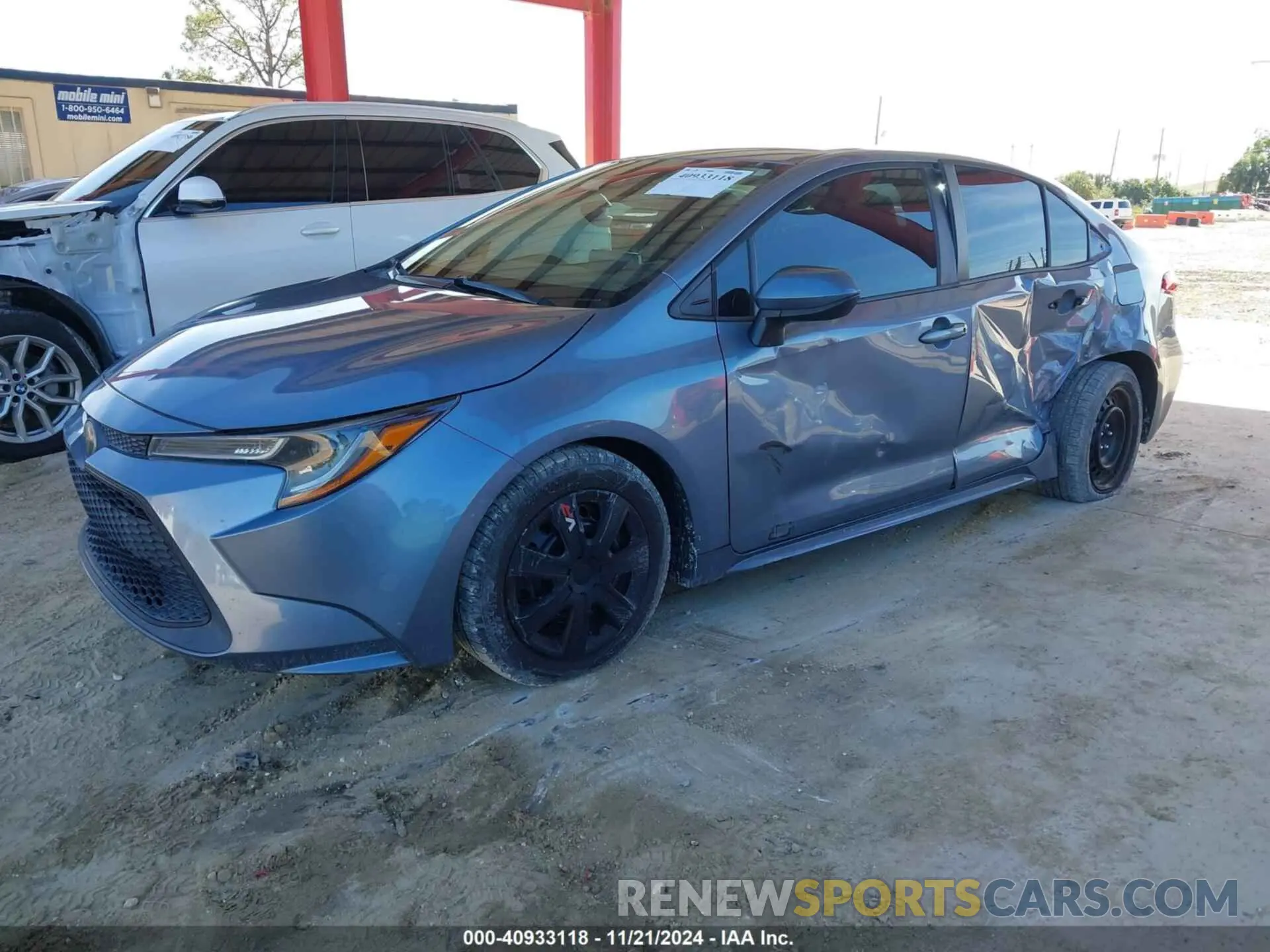 2 fotografías del automóvil dañado 5YFEPRAE3LP115458 TOYOTA COROLLA 2020