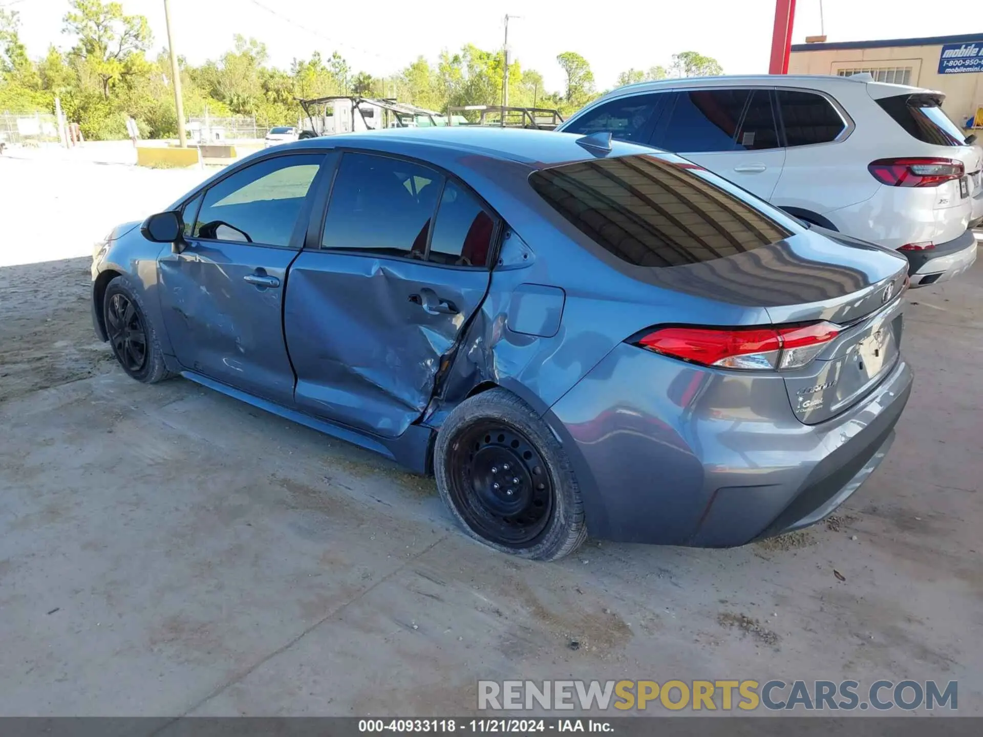 3 fotografías del automóvil dañado 5YFEPRAE3LP115458 TOYOTA COROLLA 2020