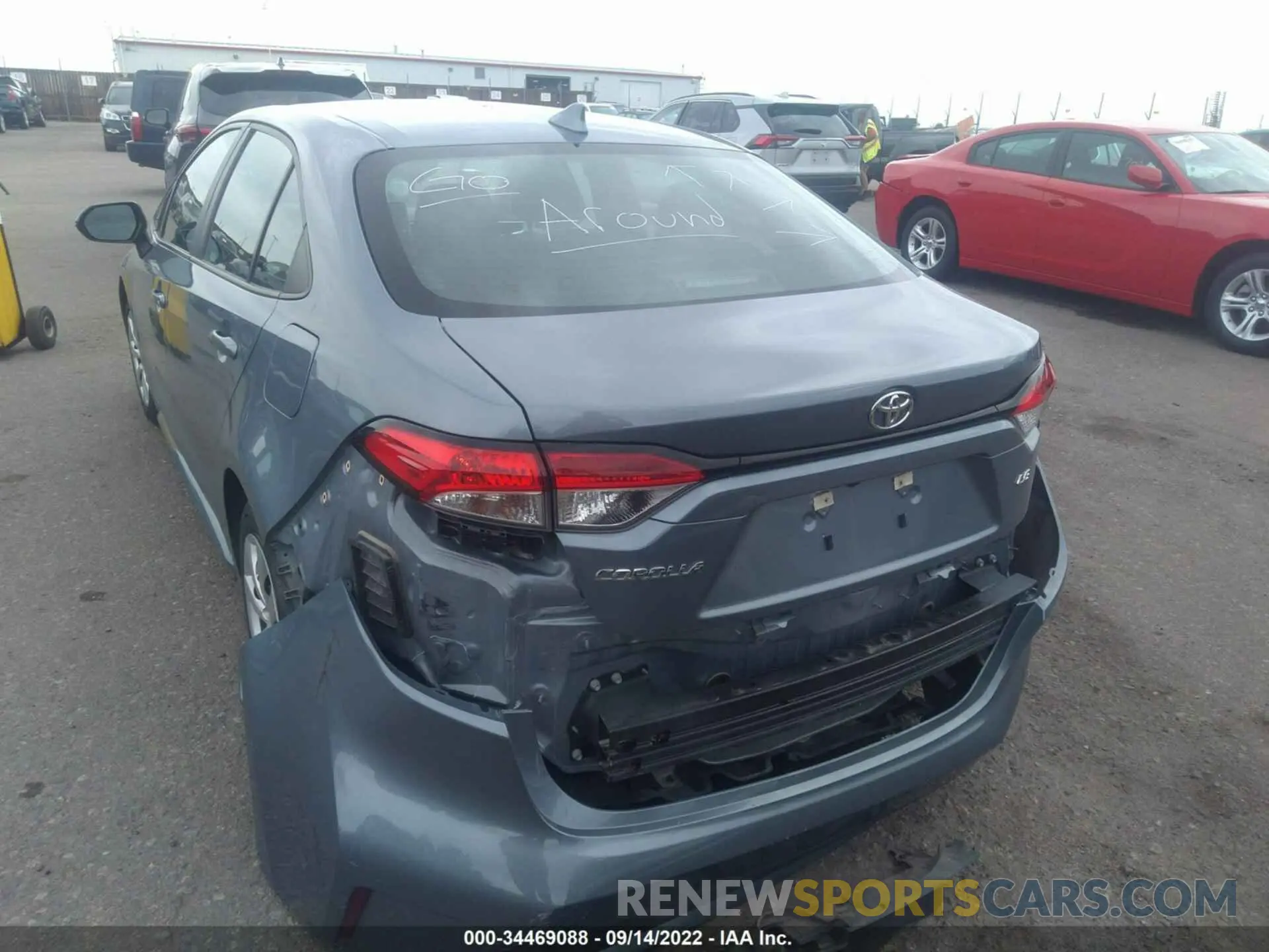 6 fotografías del automóvil dañado 5YFEPRAE3LP117677 TOYOTA COROLLA 2020