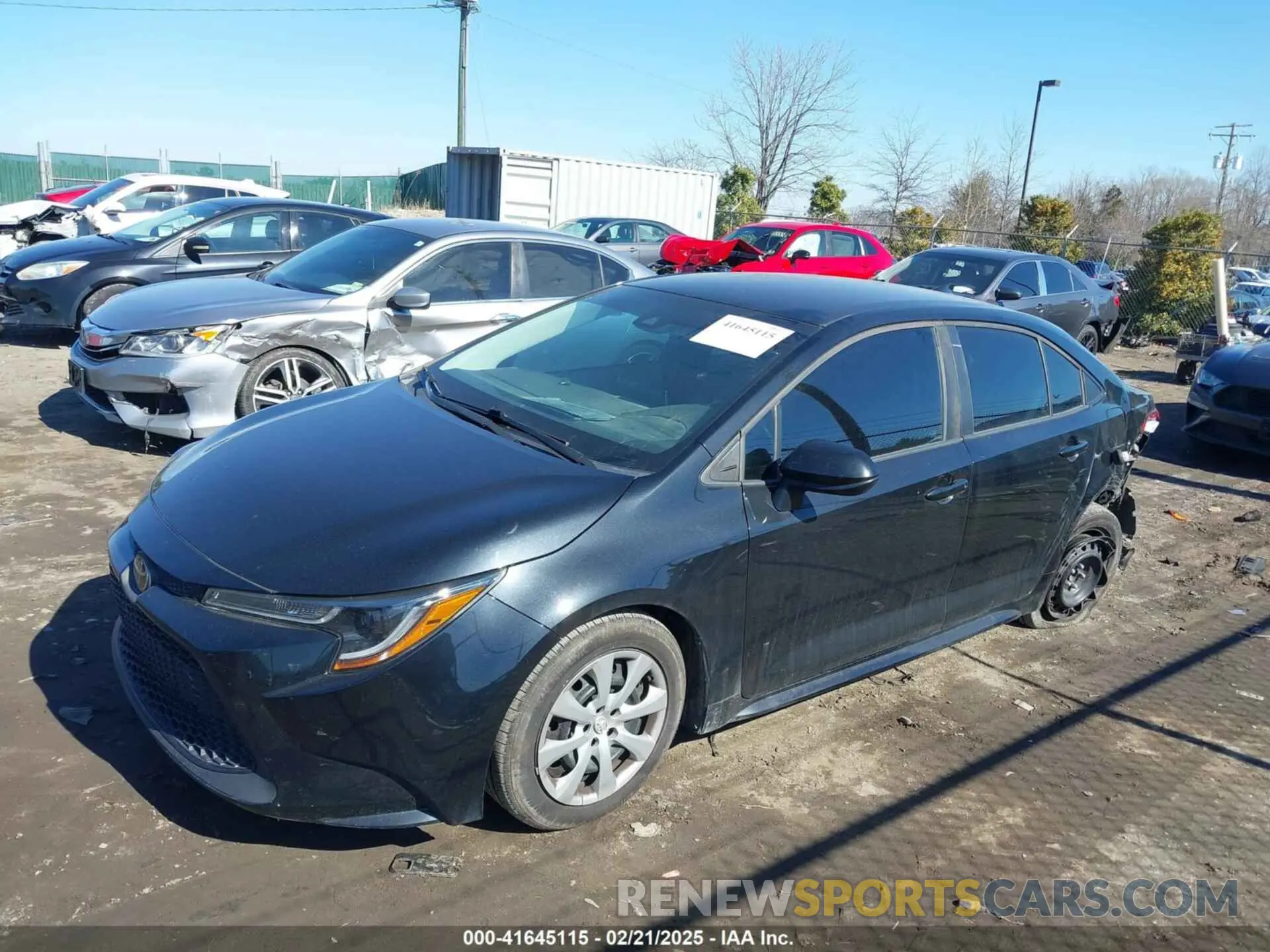 2 fotografías del automóvil dañado 5YFEPRAE3LP126010 TOYOTA COROLLA 2020