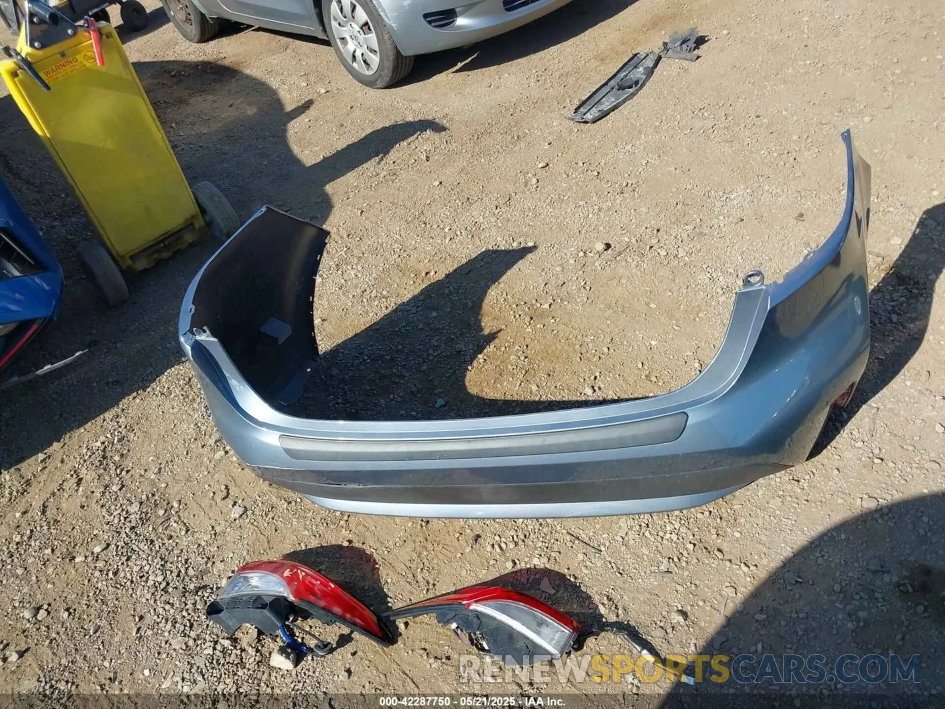 12 fotografías del automóvil dañado 5YFEPRAE3LP139033 TOYOTA COROLLA 2020