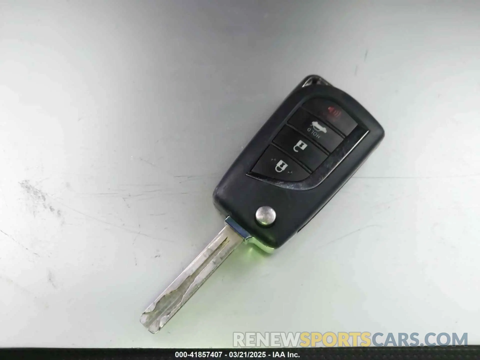 11 fotografías del automóvil dañado 5YFEPRAE4LP004997 TOYOTA COROLLA 2020