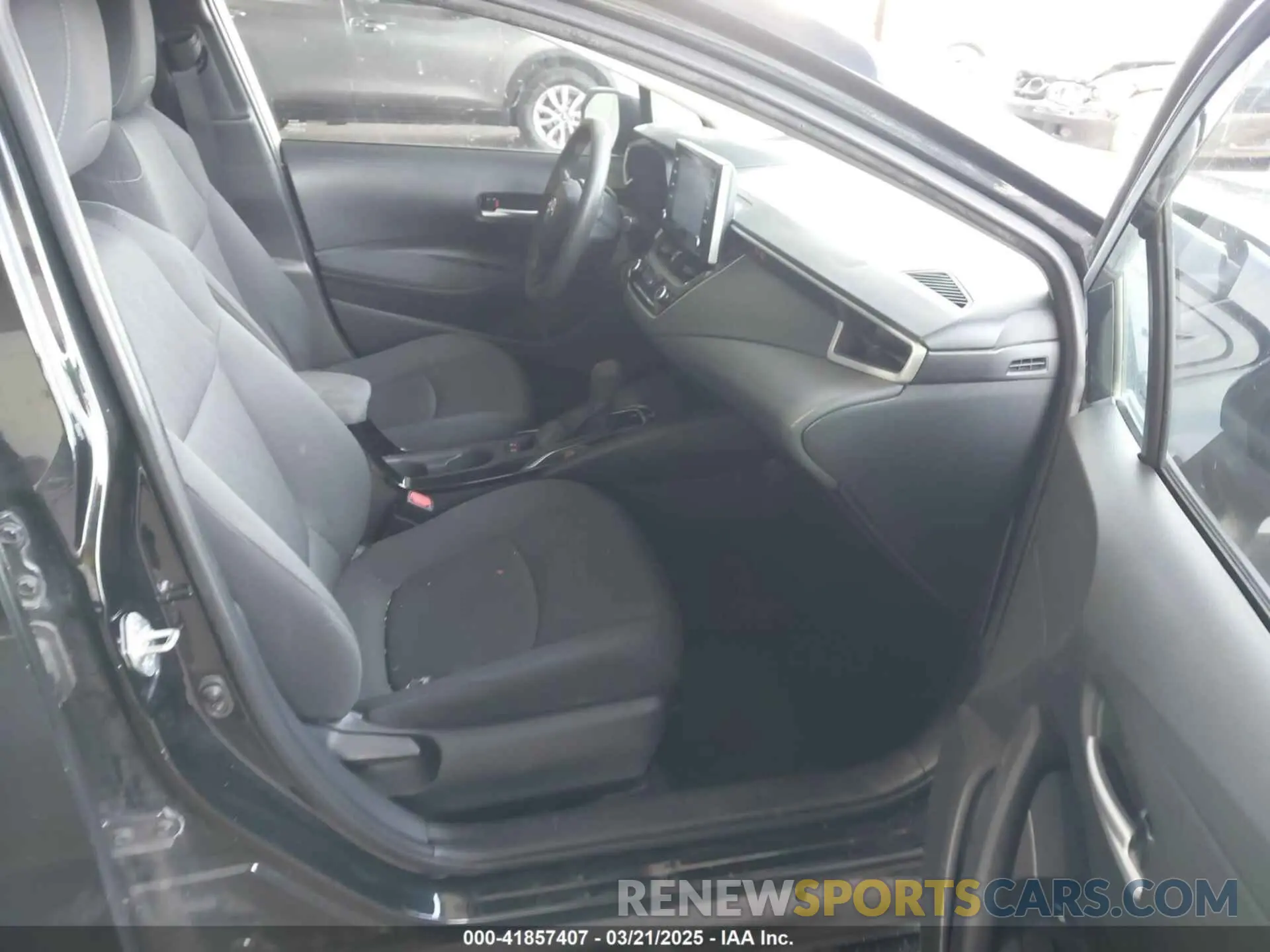 5 fotografías del automóvil dañado 5YFEPRAE4LP004997 TOYOTA COROLLA 2020