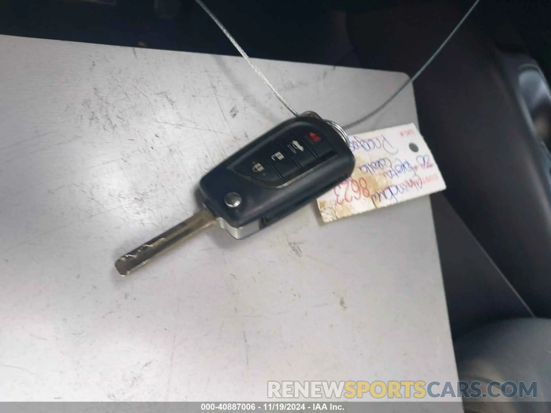11 fotografías del automóvil dañado 5YFEPRAE4LP055903 TOYOTA COROLLA 2020
