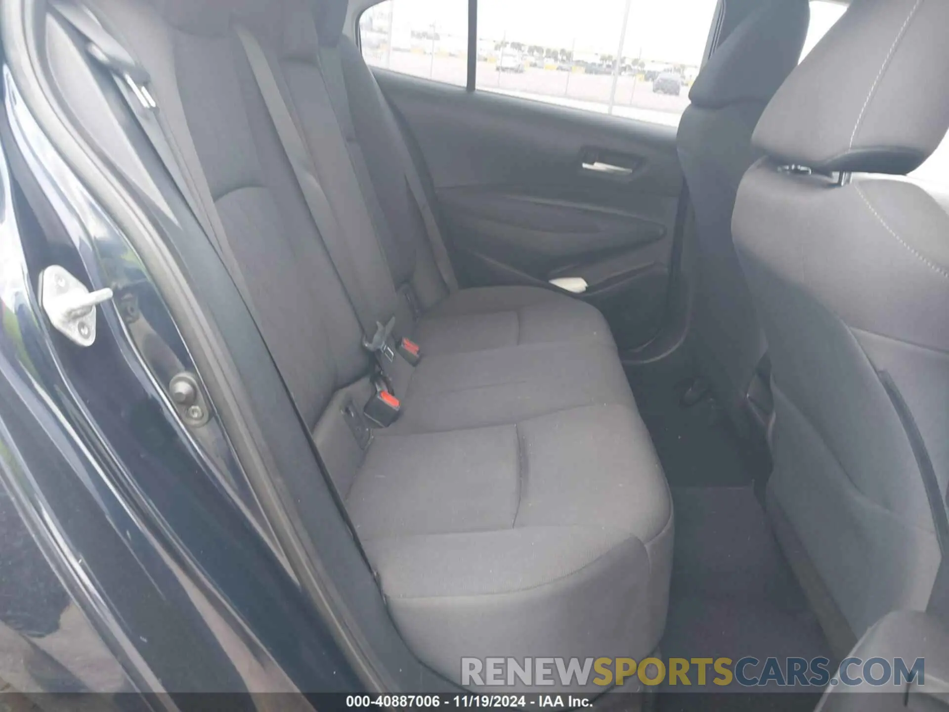 8 fotografías del automóvil dañado 5YFEPRAE4LP055903 TOYOTA COROLLA 2020