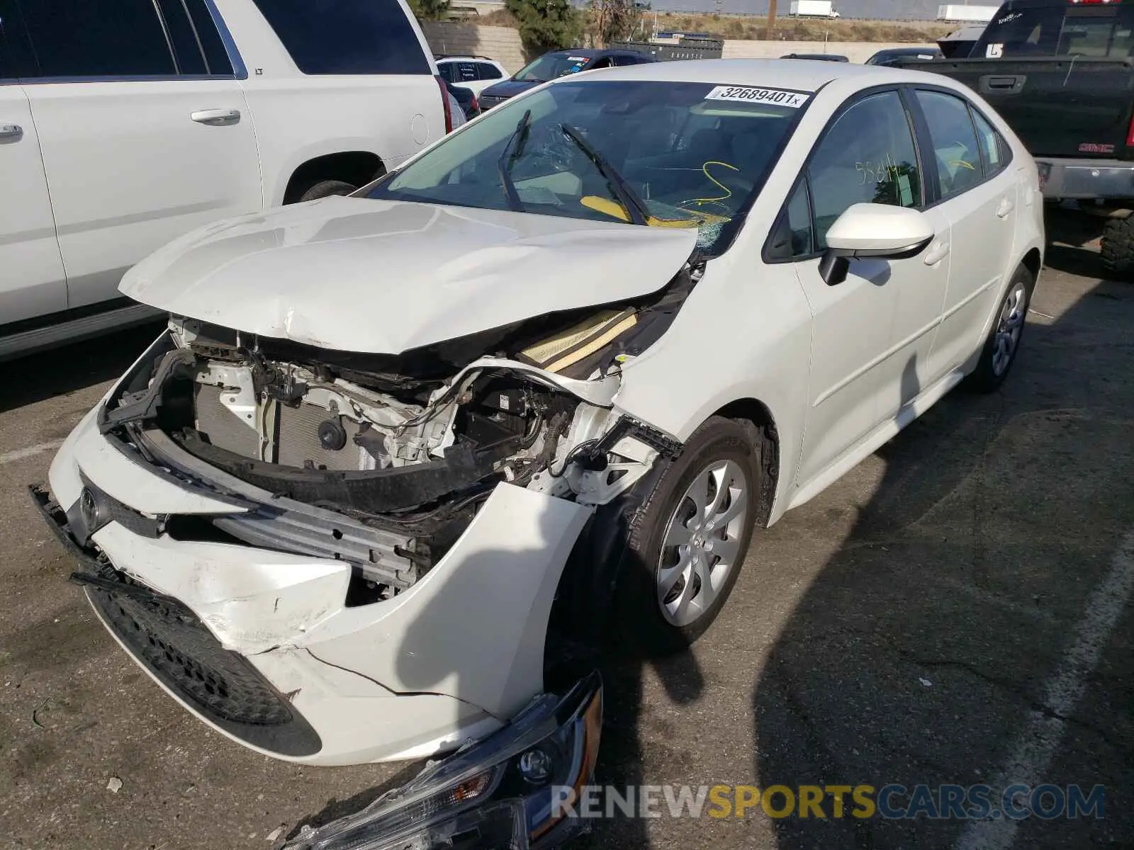 2 fotografías del automóvil dañado 5YFEPRAE4LP057909 TOYOTA COROLLA 2020