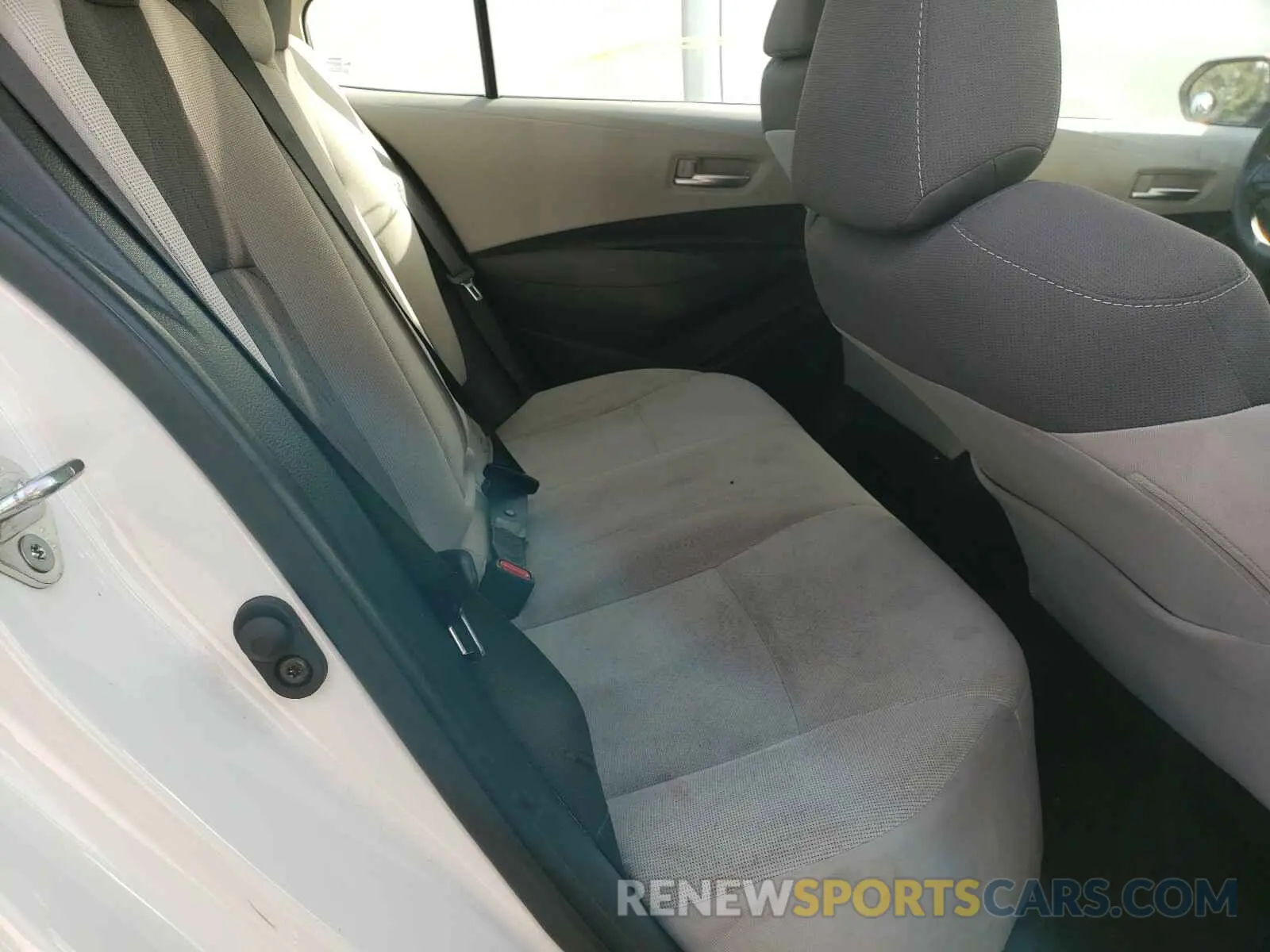 6 fotografías del automóvil dañado 5YFEPRAE4LP057909 TOYOTA COROLLA 2020
