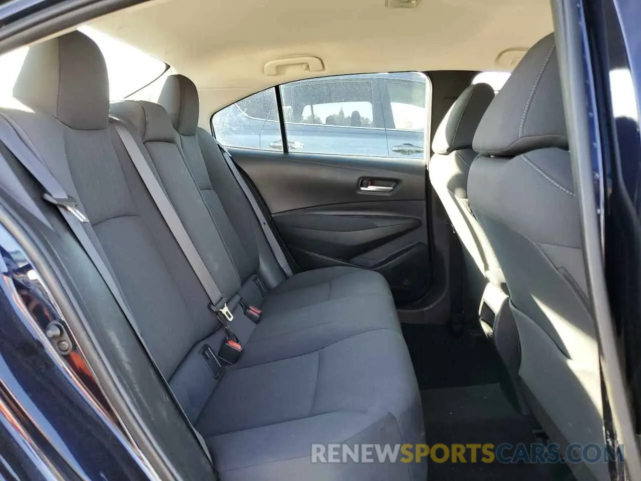 10 fotografías del automóvil dañado 5YFEPRAE4LP057988 TOYOTA COROLLA 2020