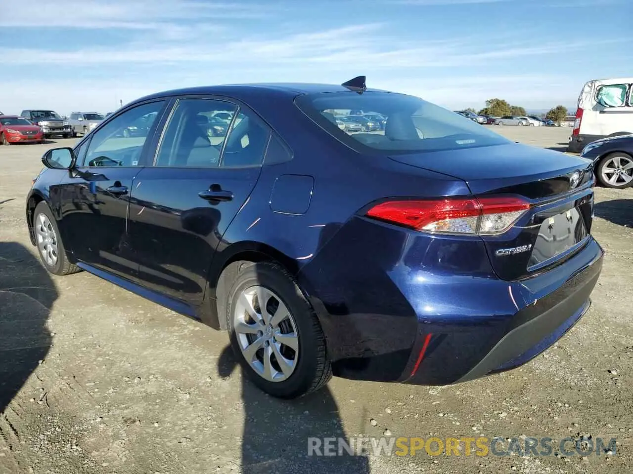 2 fotografías del automóvil dañado 5YFEPRAE4LP057988 TOYOTA COROLLA 2020