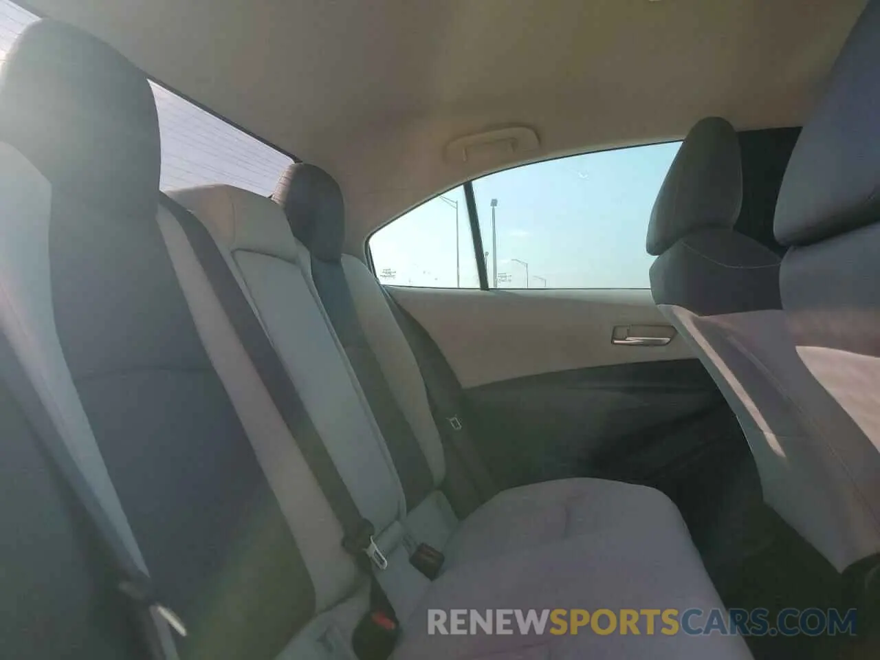 10 fotografías del automóvil dañado 5YFEPRAE4LP059689 TOYOTA COROLLA 2020
