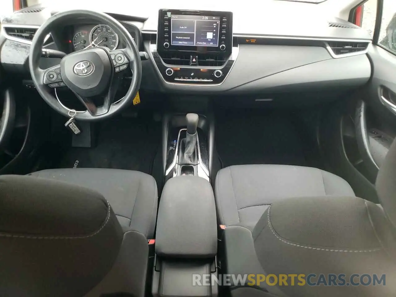 8 fotografías del automóvil dañado 5YFEPRAE4LP073138 TOYOTA COROLLA 2020