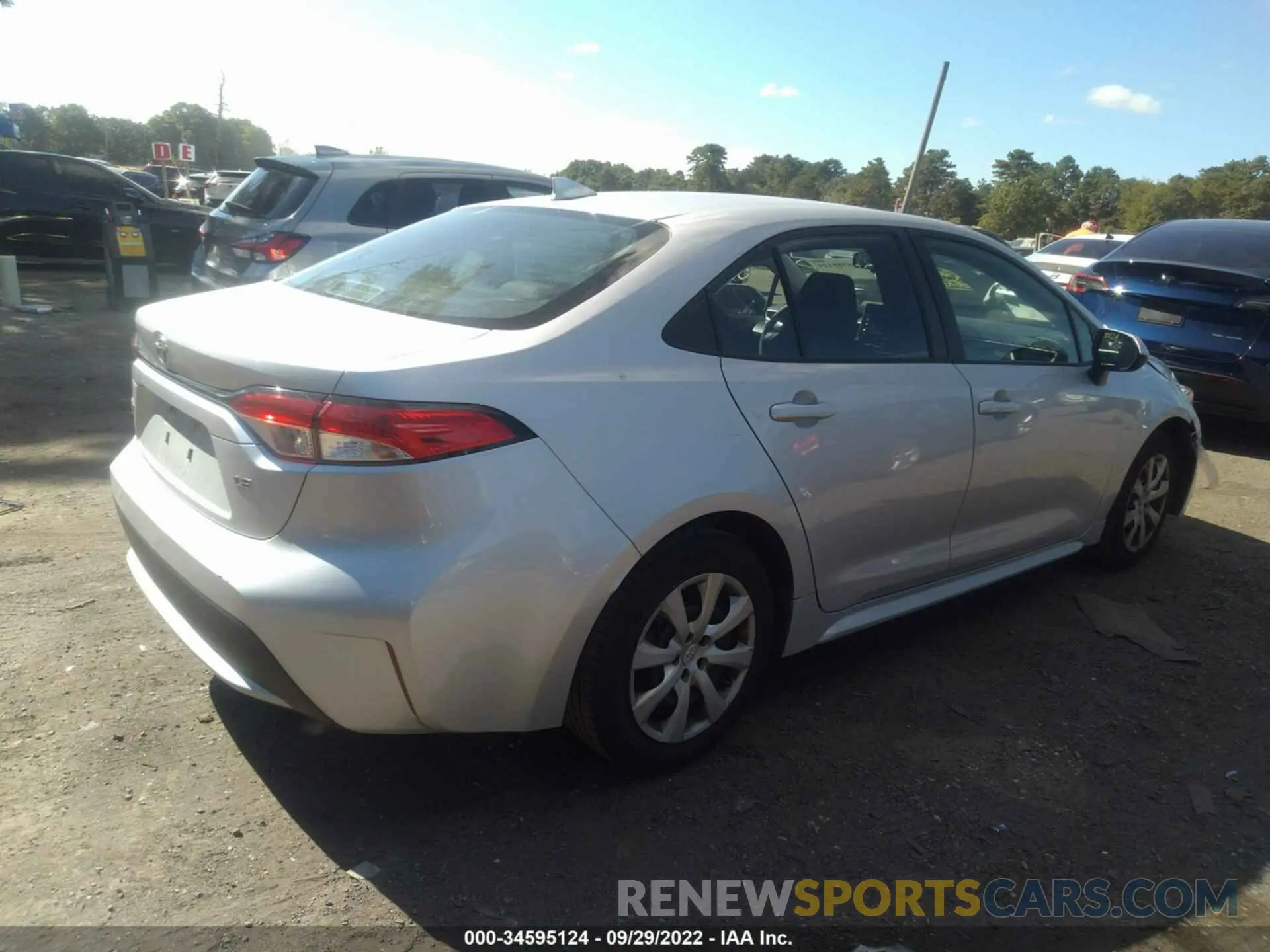 4 fotografías del automóvil dañado 5YFEPRAE4LP096659 TOYOTA COROLLA 2020