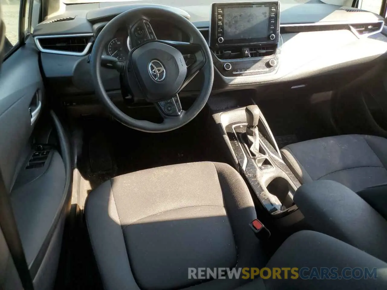 8 fotografías del automóvil dañado 5YFEPRAE4LP096838 TOYOTA COROLLA 2020