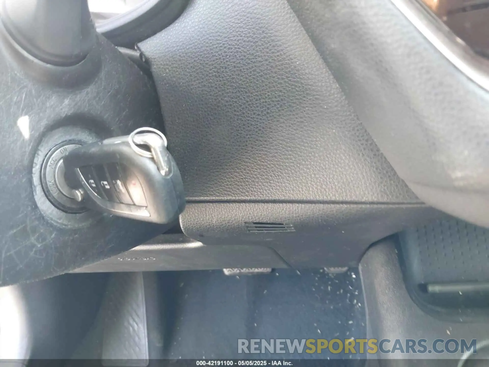 11 fotografías del automóvil dañado 5YFEPRAE4LP098279 TOYOTA COROLLA 2020