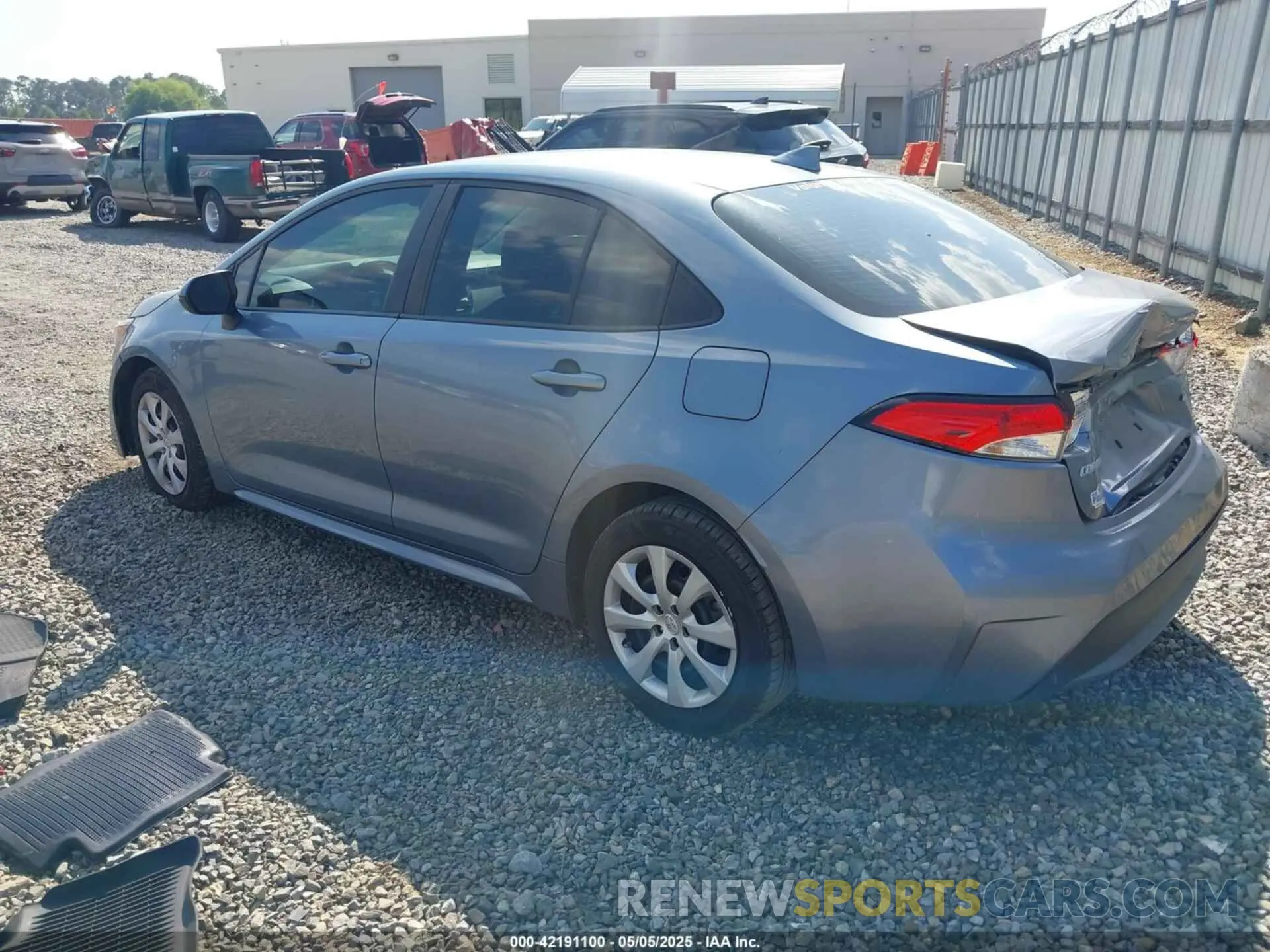 3 fotografías del automóvil dañado 5YFEPRAE4LP098279 TOYOTA COROLLA 2020