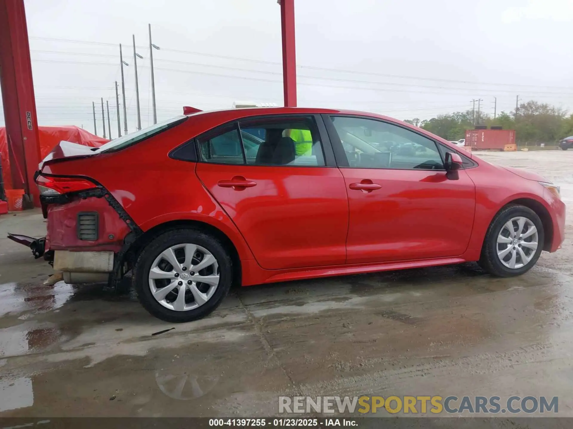 14 fotografías del automóvil dañado 5YFEPRAE4LP099044 TOYOTA COROLLA 2020