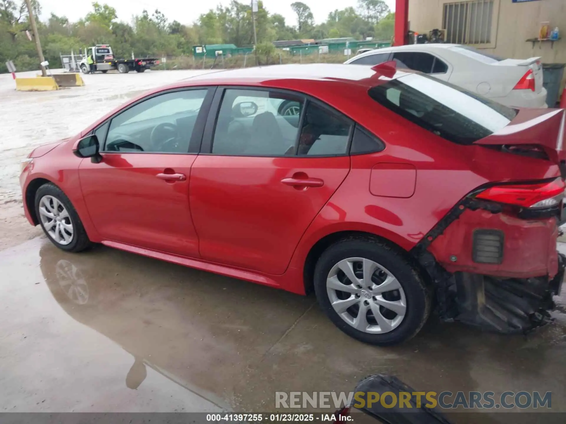 15 fotografías del automóvil dañado 5YFEPRAE4LP099044 TOYOTA COROLLA 2020