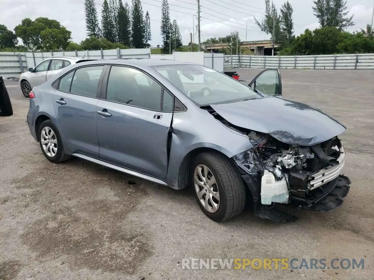 4 fotografías del automóvil dañado 5YFEPRAE4LP100080 TOYOTA COROLLA 2020