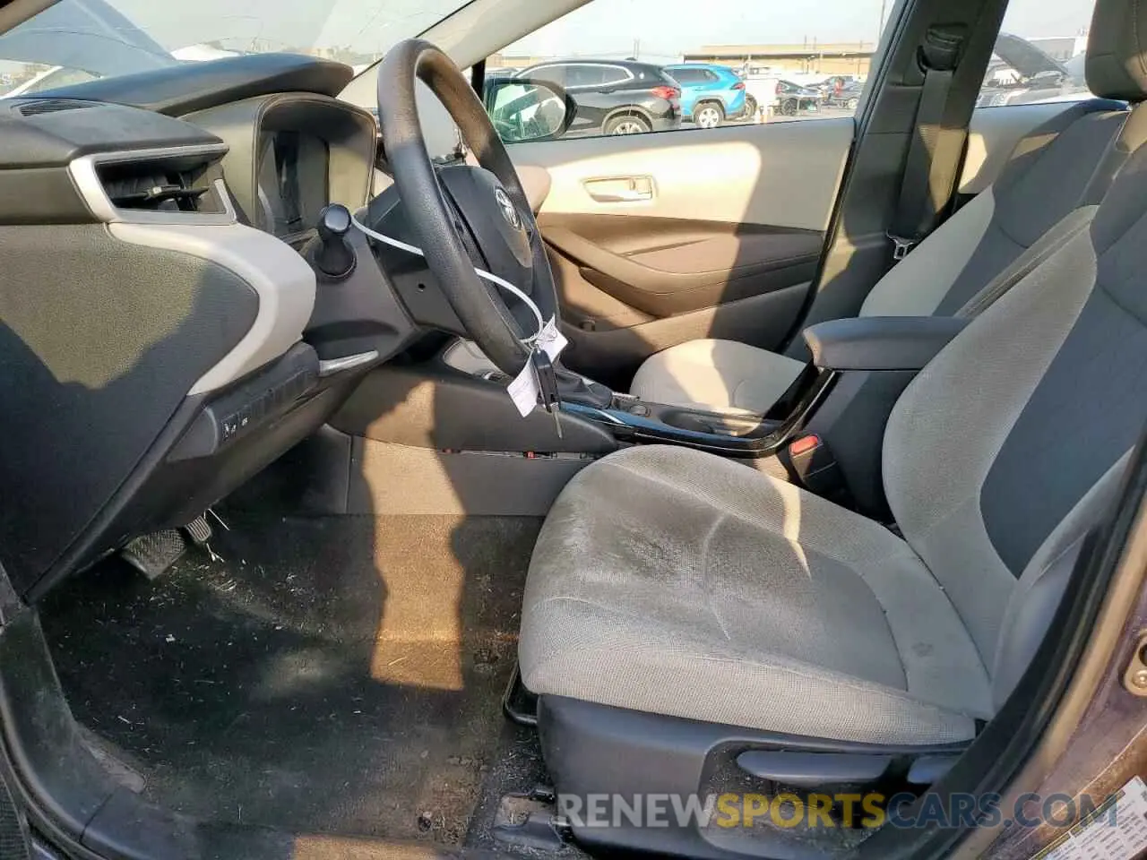 7 fotografías del automóvil dañado 5YFEPRAE4LP105487 TOYOTA COROLLA 2020