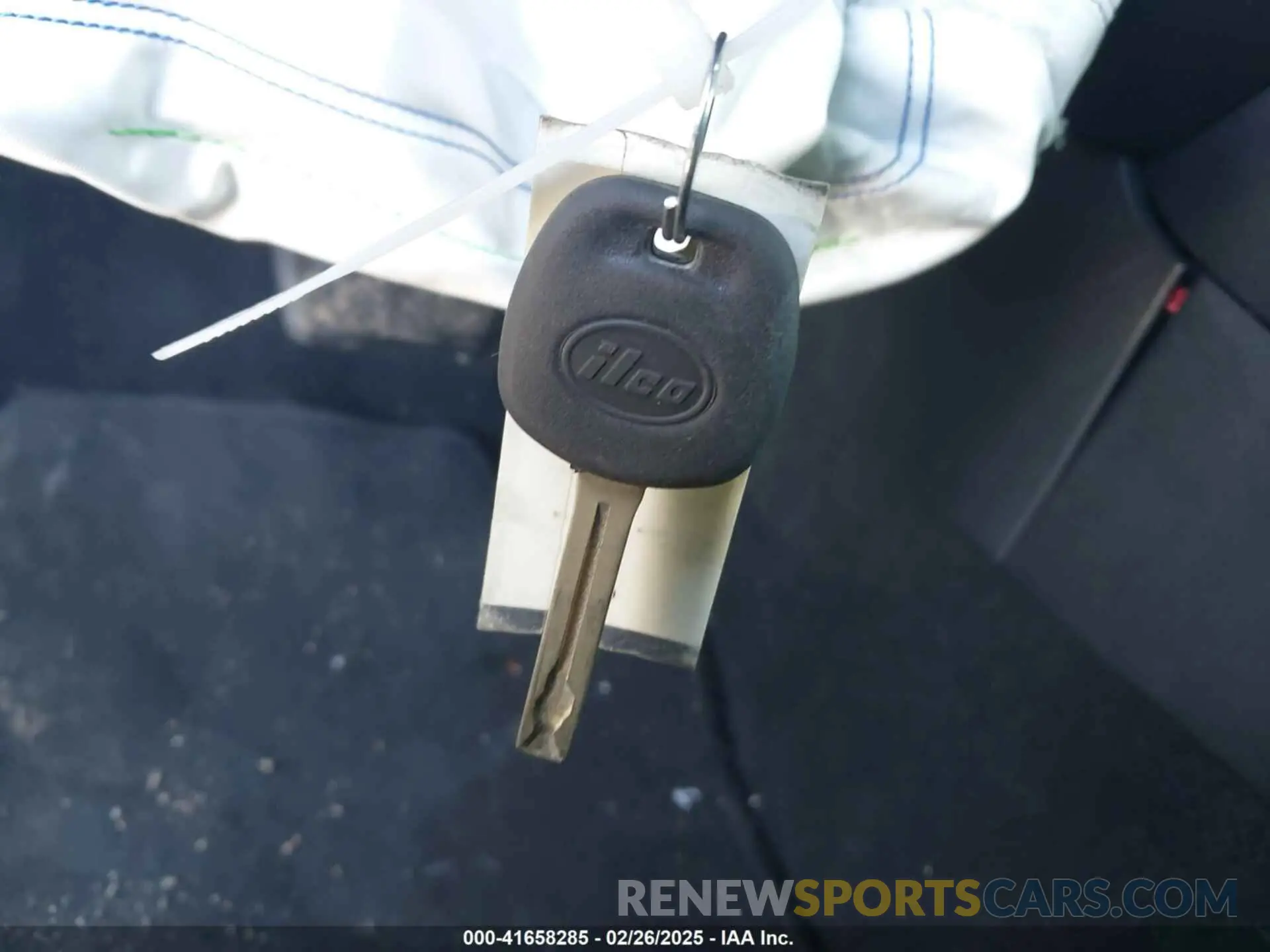 11 fotografías del automóvil dañado 5YFEPRAE4LP107501 TOYOTA COROLLA 2020