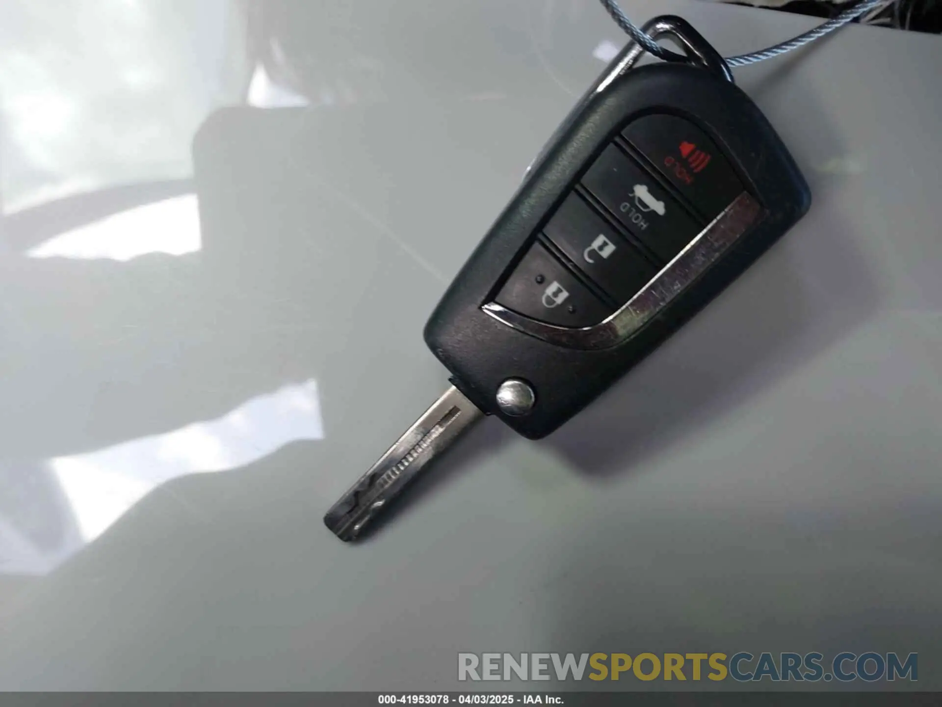 11 fotografías del automóvil dañado 5YFEPRAE4LP129949 TOYOTA COROLLA 2020
