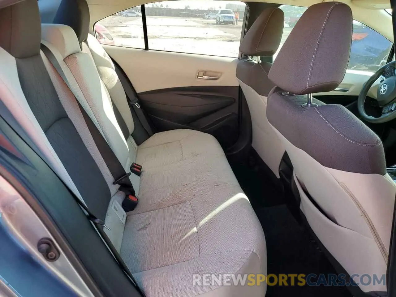 10 fotografías del automóvil dañado 5YFEPRAE4LP135654 TOYOTA COROLLA 2020