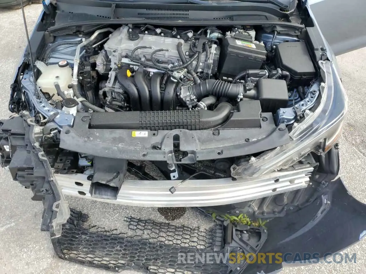 11 fotografías del automóvil dañado 5YFEPRAE4LP136075 TOYOTA COROLLA 2020