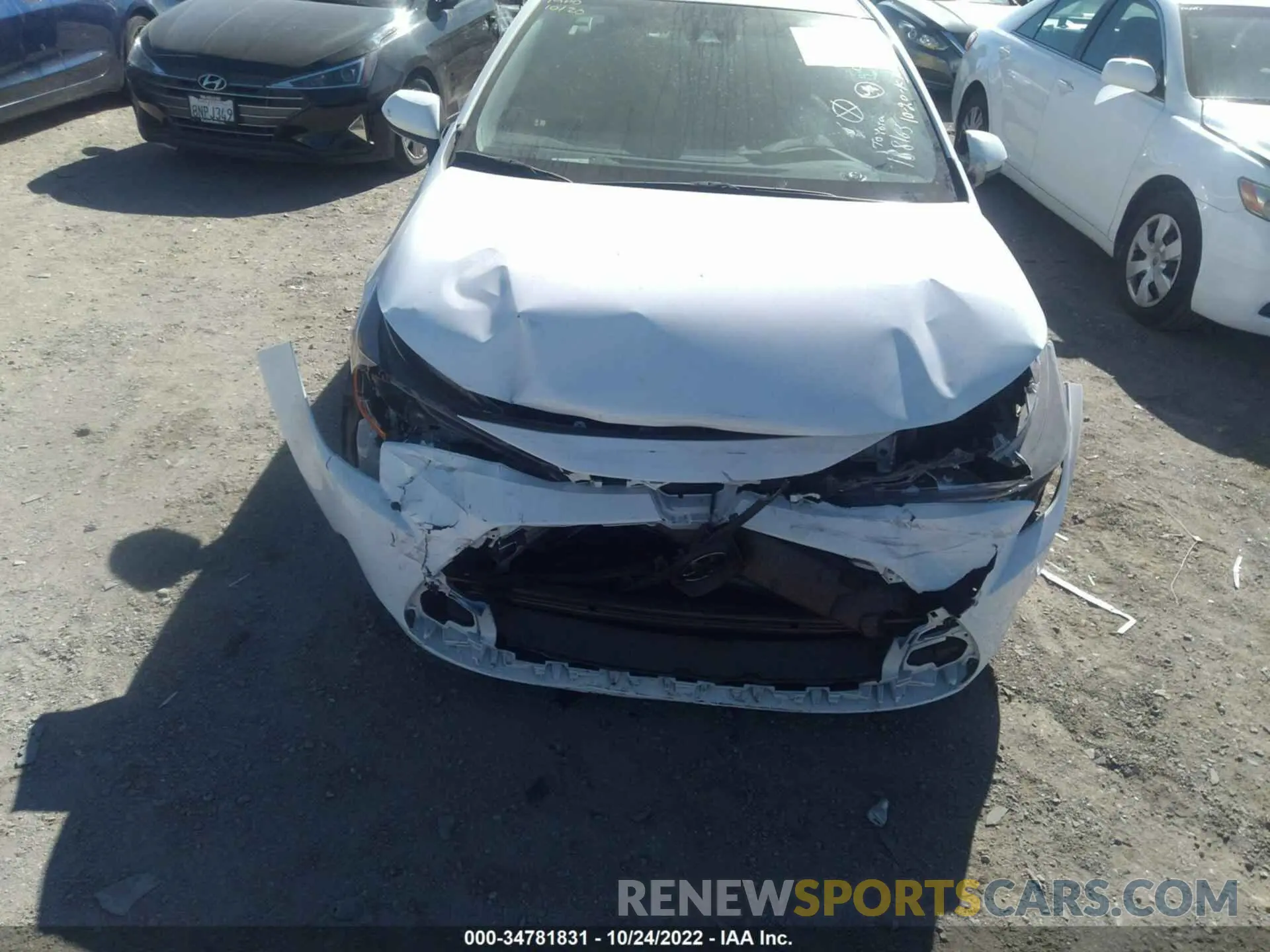 6 fotografías del automóvil dañado 5YFEPRAE4LP138165 TOYOTA COROLLA 2020