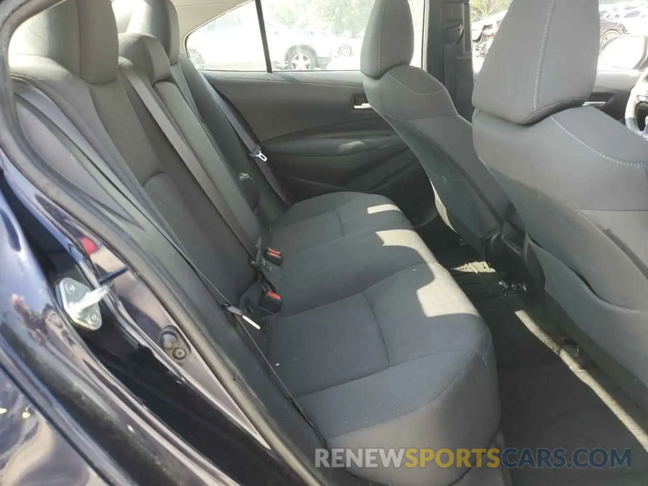 10 fotografías del automóvil dañado 5YFEPRAE4LP145083 TOYOTA COROLLA 2020