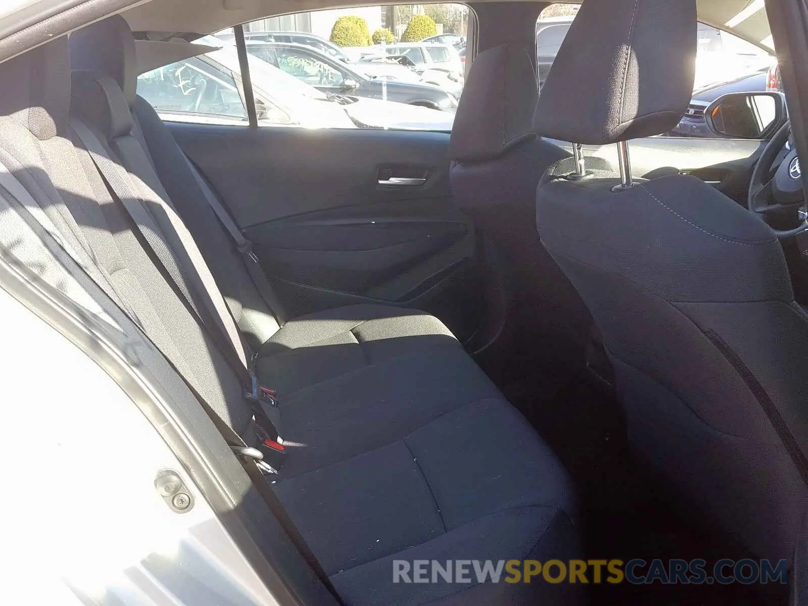 6 fotografías del automóvil dañado 5YFEPRAE5LP035708 TOYOTA COROLLA 2020