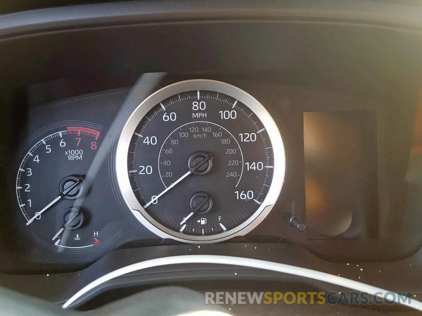 8 fotografías del automóvil dañado 5YFEPRAE5LP035708 TOYOTA COROLLA 2020