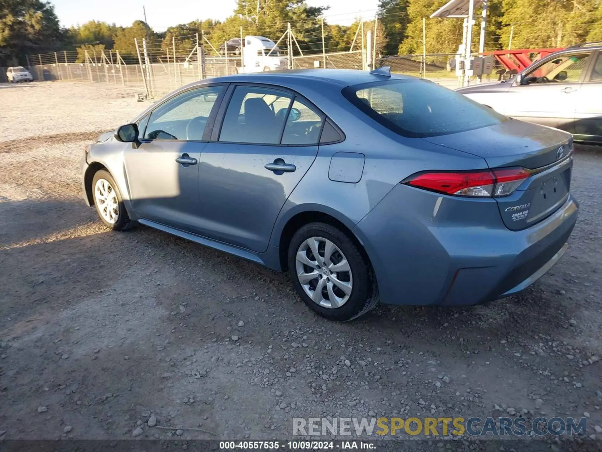 3 fotografías del automóvil dañado 5YFEPRAE5LP040892 TOYOTA COROLLA 2020