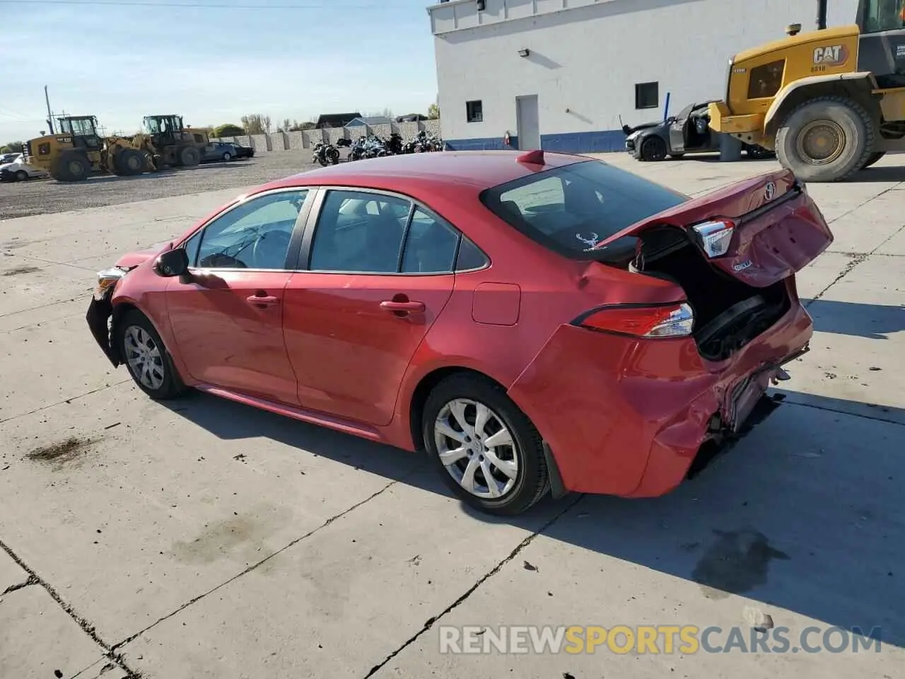 2 fotografías del automóvil dañado 5YFEPRAE5LP051097 TOYOTA COROLLA 2020