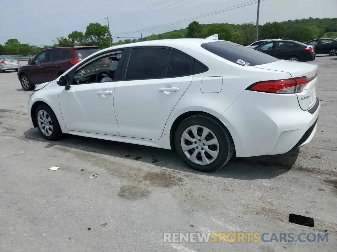 2 fotografías del automóvil dañado 5YFEPRAE5LP053528 TOYOTA COROLLA 2020