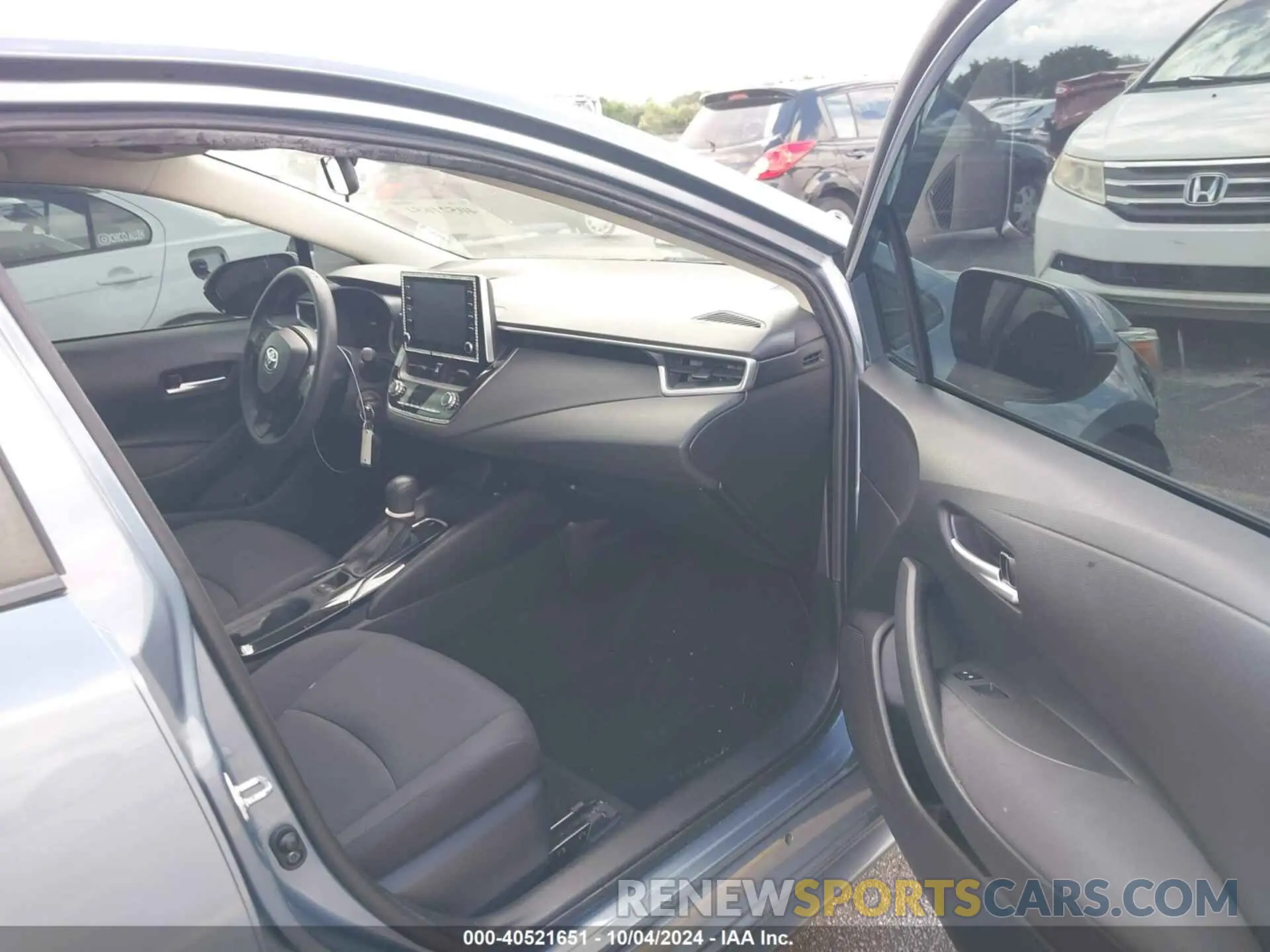 5 fotografías del automóvil dañado 5YFEPRAE5LP071933 TOYOTA COROLLA 2020