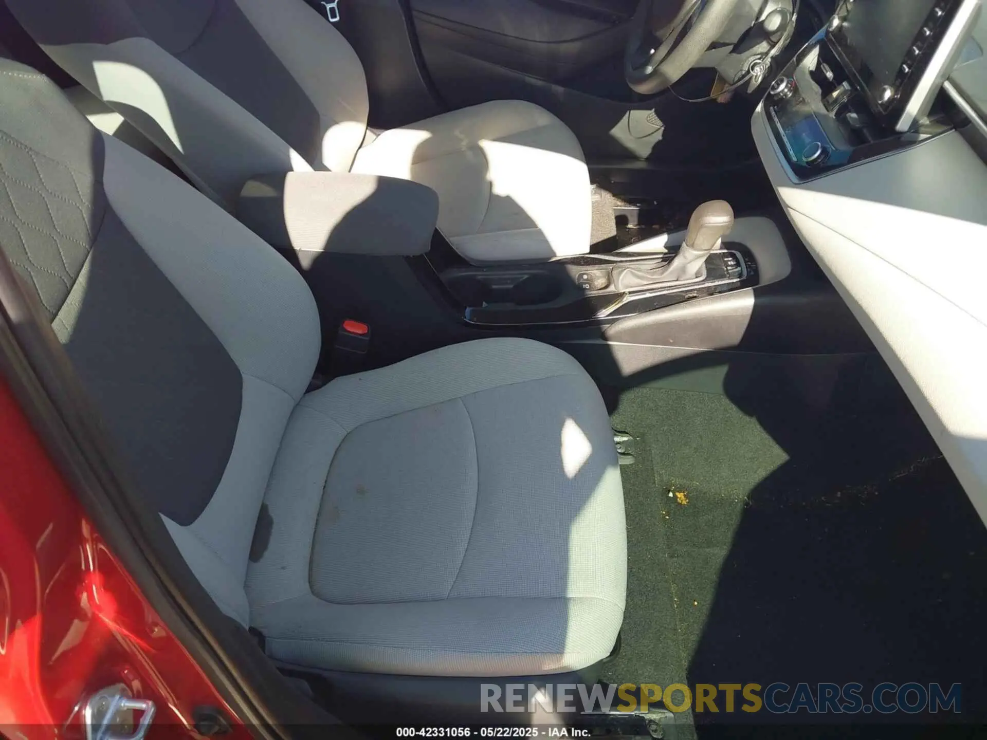 5 fotografías del automóvil dañado 5YFEPRAE5LP087730 TOYOTA COROLLA 2020