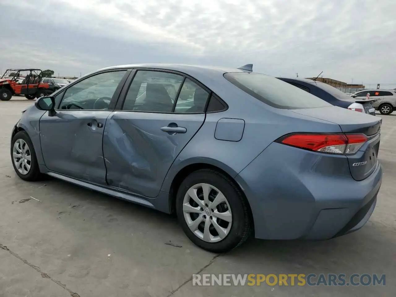 2 fotografías del automóvil dañado 5YFEPRAE5LP089316 TOYOTA COROLLA 2020