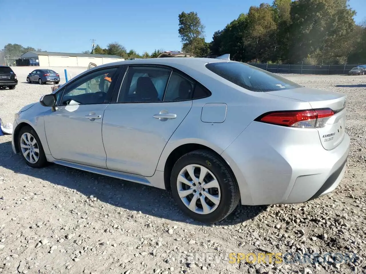 2 fotografías del automóvil dañado 5YFEPRAE5LP098825 TOYOTA COROLLA 2020