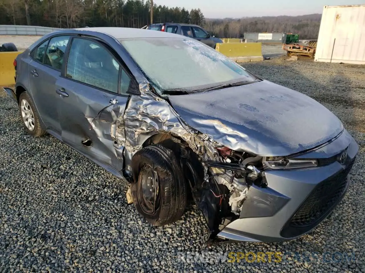 9 fotografías del automóvil dañado 5YFEPRAE5LP099943 TOYOTA COROLLA 2020